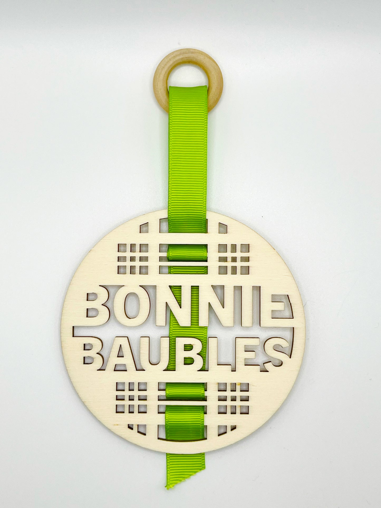 Christmas Tree Hanging | Bonnie Baubles