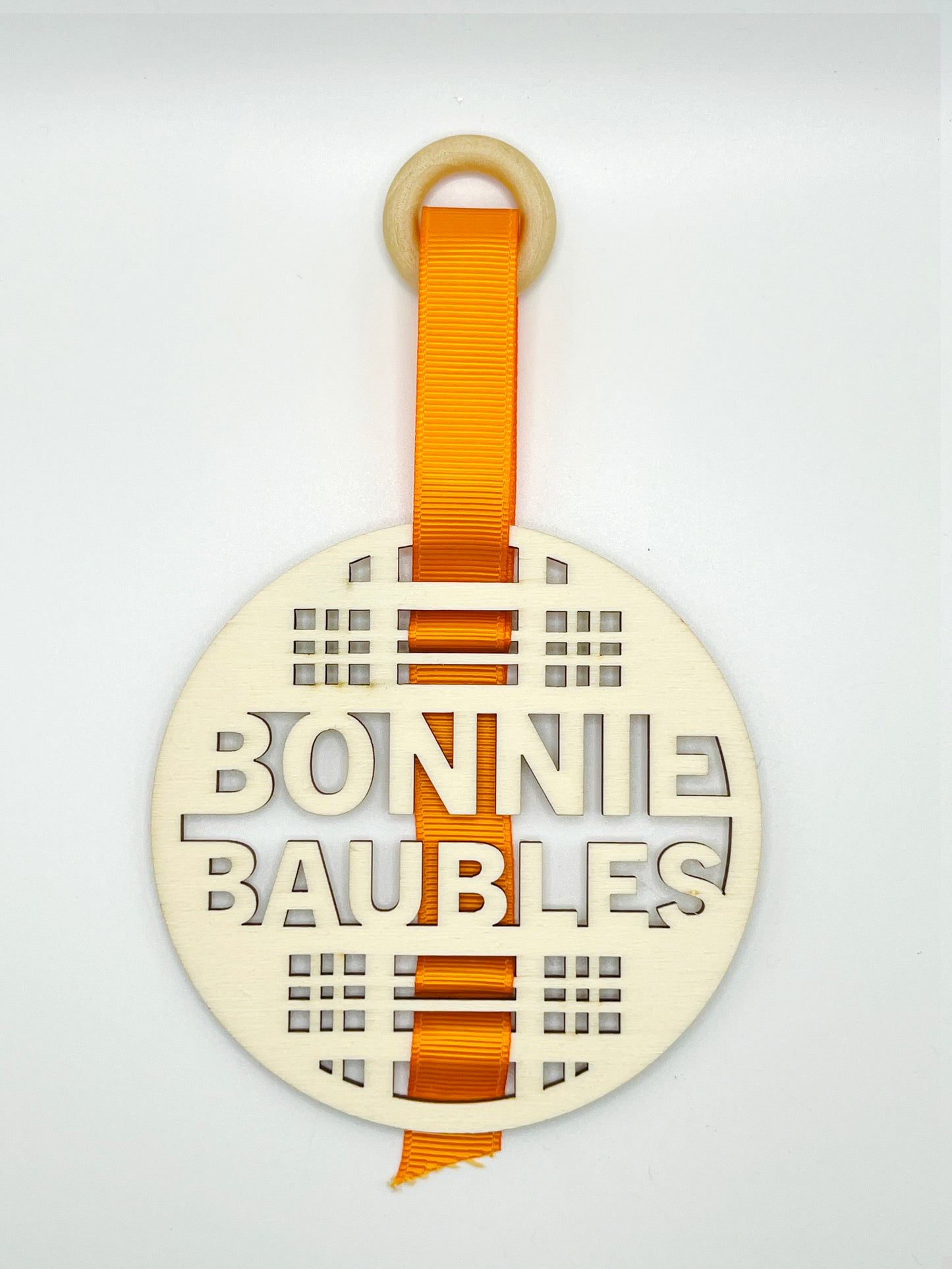 Christmas Tree Hanging | Bonnie Baubles
