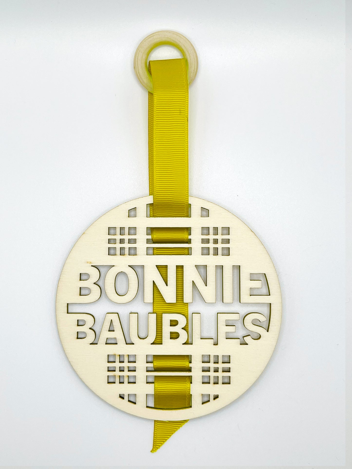 Christmas Tree Hanging | Bonnie Baubles